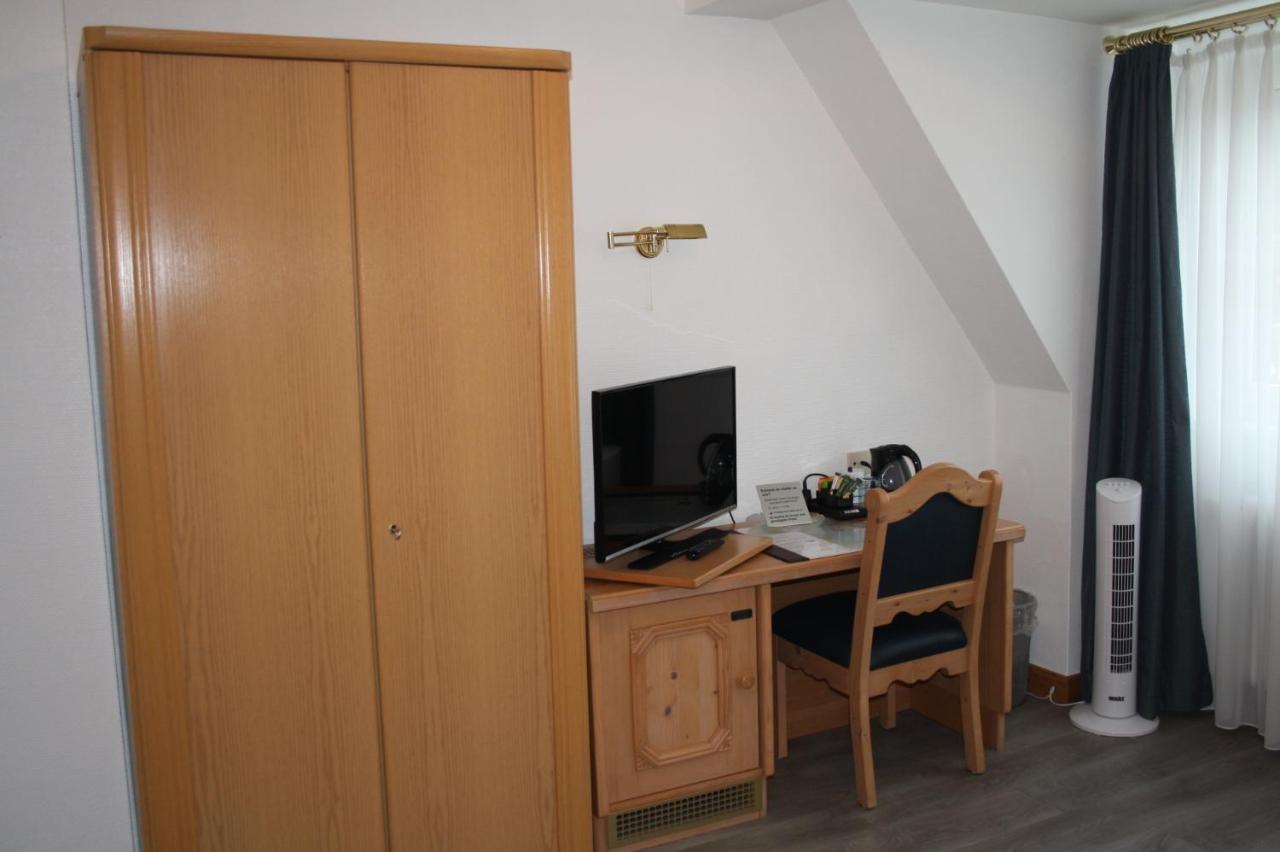 Pension / Ferienwohnung Allebrodt Леннештадт Экстерьер фото