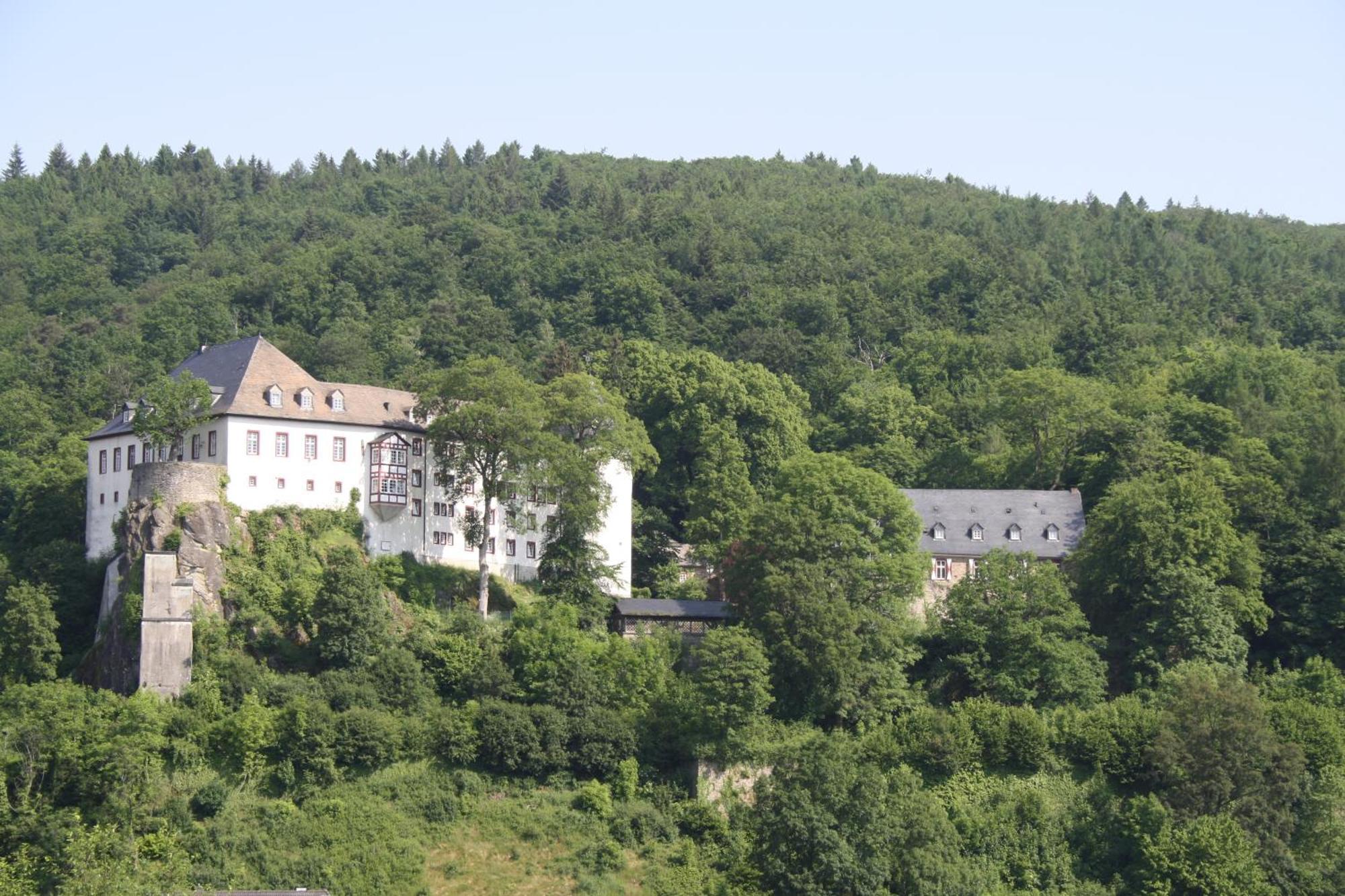 Pension / Ferienwohnung Allebrodt Леннештадт Экстерьер фото
